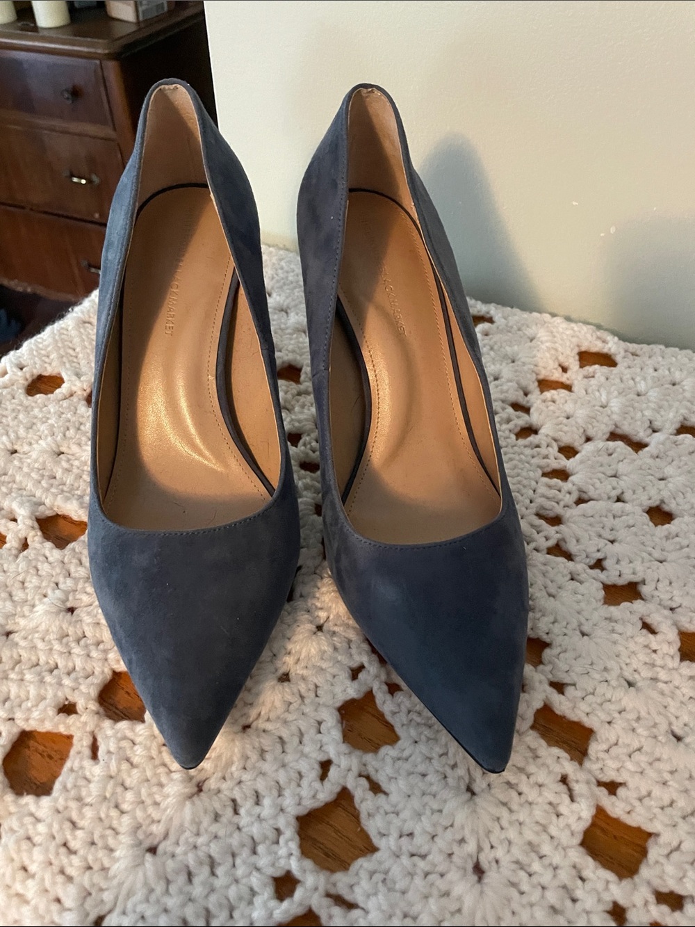 WHBM blue suede pumps